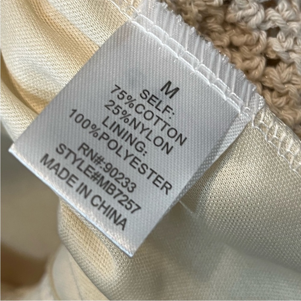 NWT PacSun Beige Crochet Shorts - “Your Favorite Shorts” w/Liner - Medium - Picture 11 of 12